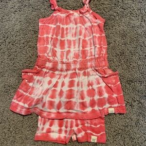 Burt’s bees baby outfit